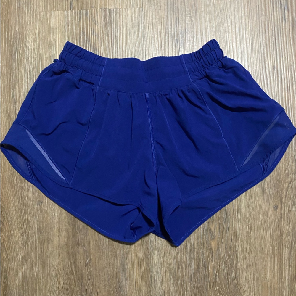 Lululemon Hotty Hot Short 2.5”